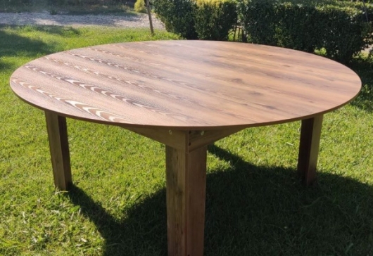 Стол d180 дерево в аренду